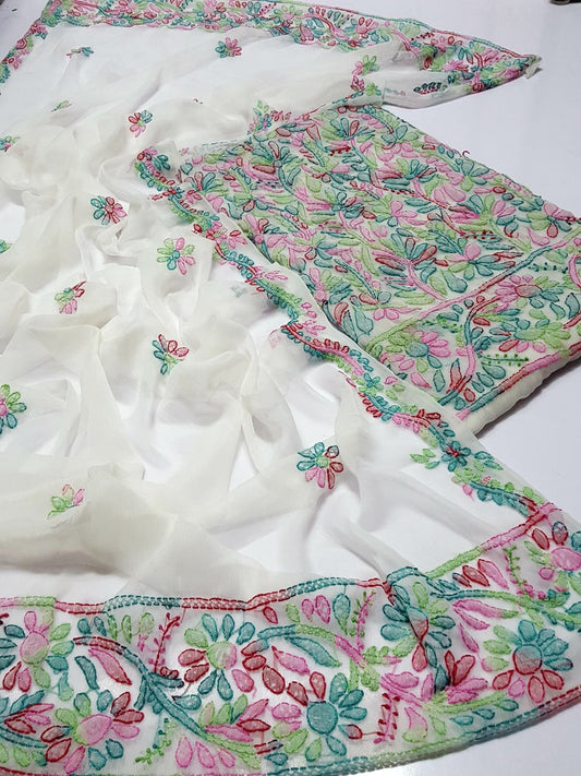 Hand Embroidery 🪡🧵ملتانی کڑھائی