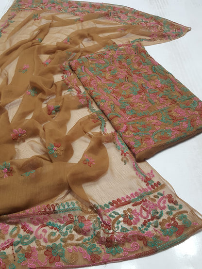 Hand Embroidery 🪡🧵ملتانی کڑھائی
