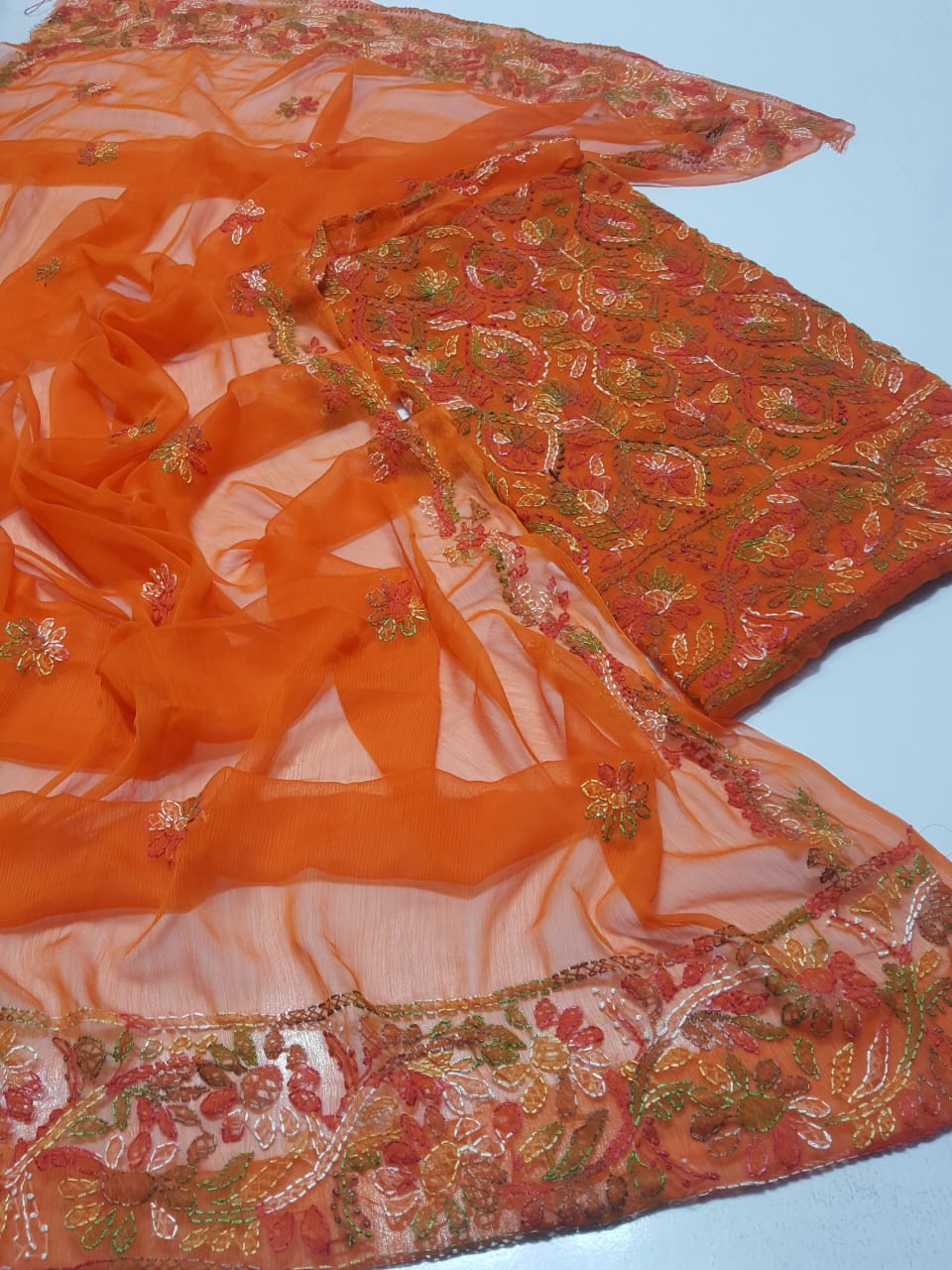 Hand Embroidery 🪡🧵ملتانی کڑھائی